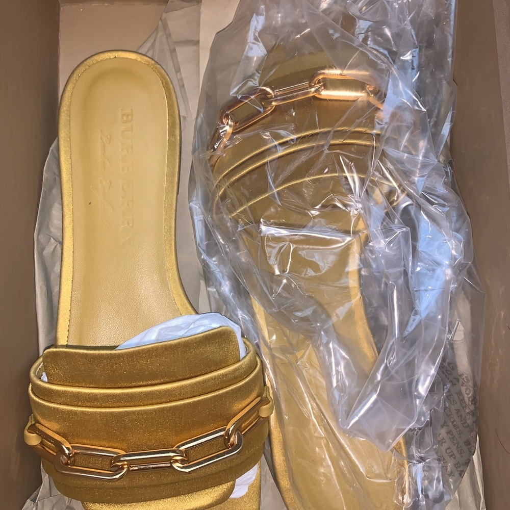 Authentic Burberry Yellow Sandal! - Picture 8 of 8